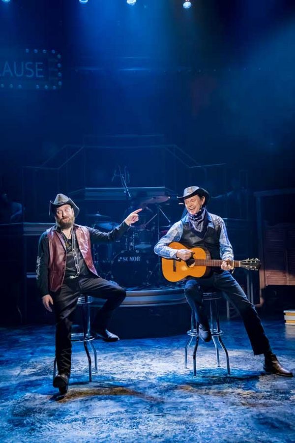 Adam Qualls, Dane Stauffer     Photo